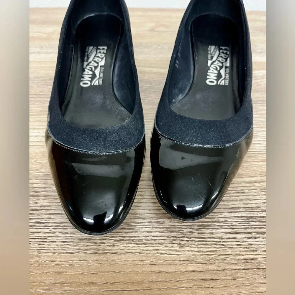 Salvador Ferragamo Patent Leather Heel Size 7.5 B